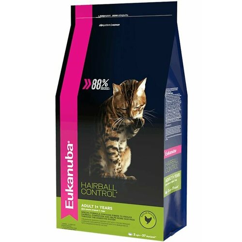 EUKANUBA ADULT HAIRBALL INDOOR 2кг сухой корм для взрослых кошек живущих в помещении и способствующий выведению шерсти с домашней птицей 5шт фото, описание