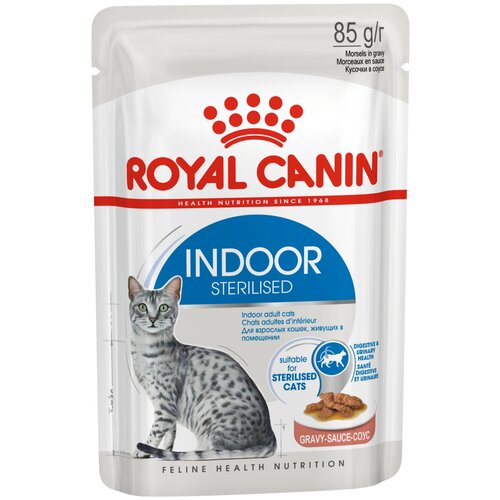 Влажный корм для стерилизованных кошек Royal Canin для живущих в помещении 18 шт. х 85 г (кусочки в соусе) фото, описание